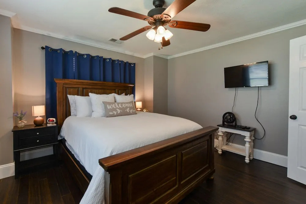 Pointe Royale 67-6 2 Bedroom Condo