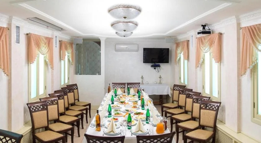 Grand Christer Hotel