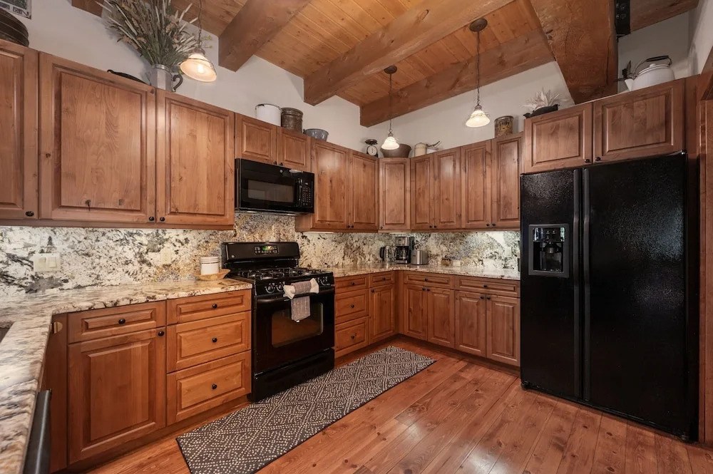 19th Hole 3 Bedroom Cabin