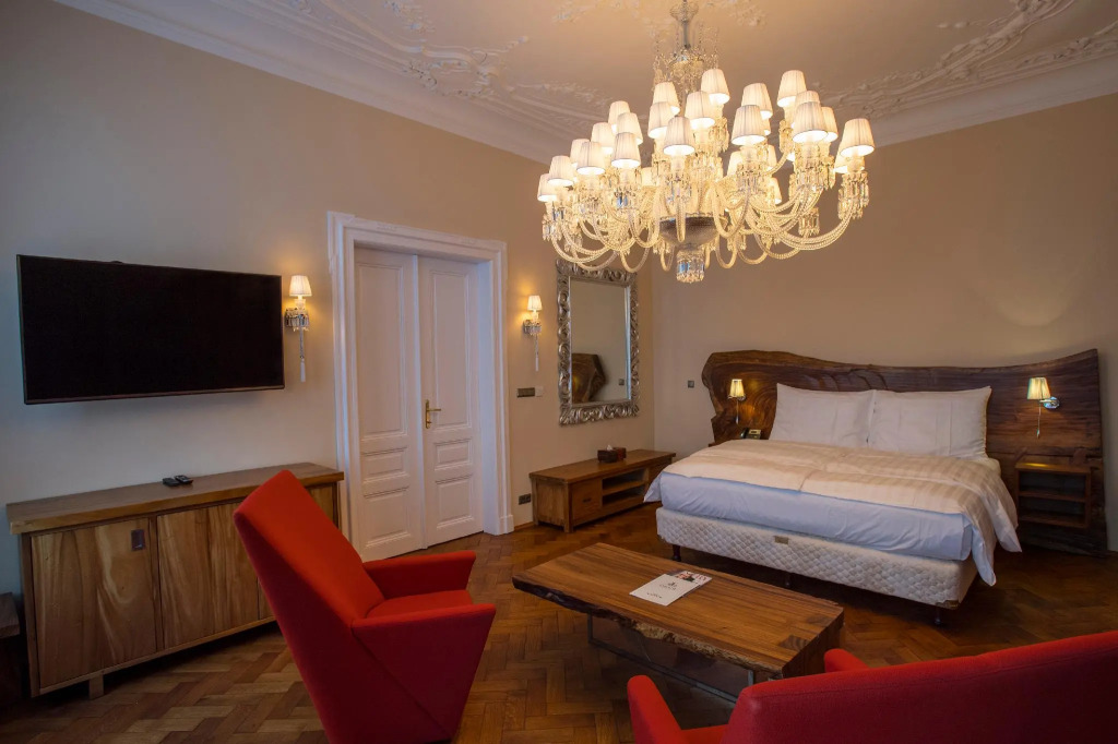 Iron Gate Hotel & Suites Prague by BHG