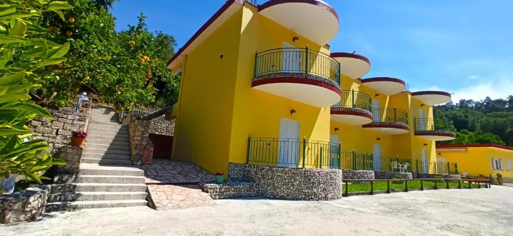 Villa Perkemes Apartments Parga