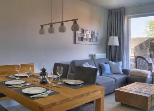Boje 8; wunderschöne, großzügige Ferienwohnung für bis zu 5 Personen mit Balkon und Sauna