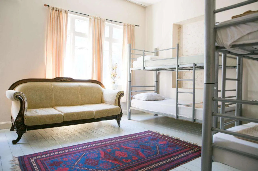 Levanten Hostel