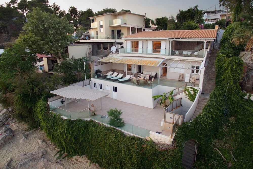 Infinity Beach House