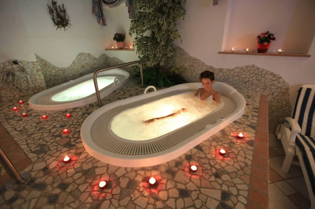 Hotel Cesa Tyrol