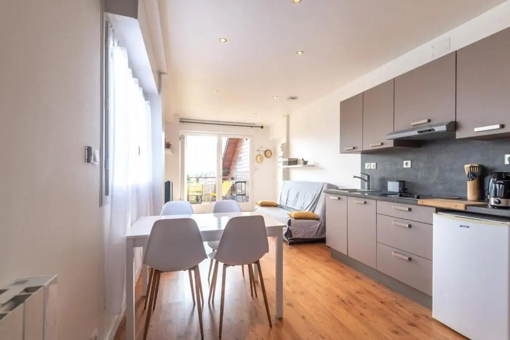 Apartment for 4 people 12 minutes from Annecy
