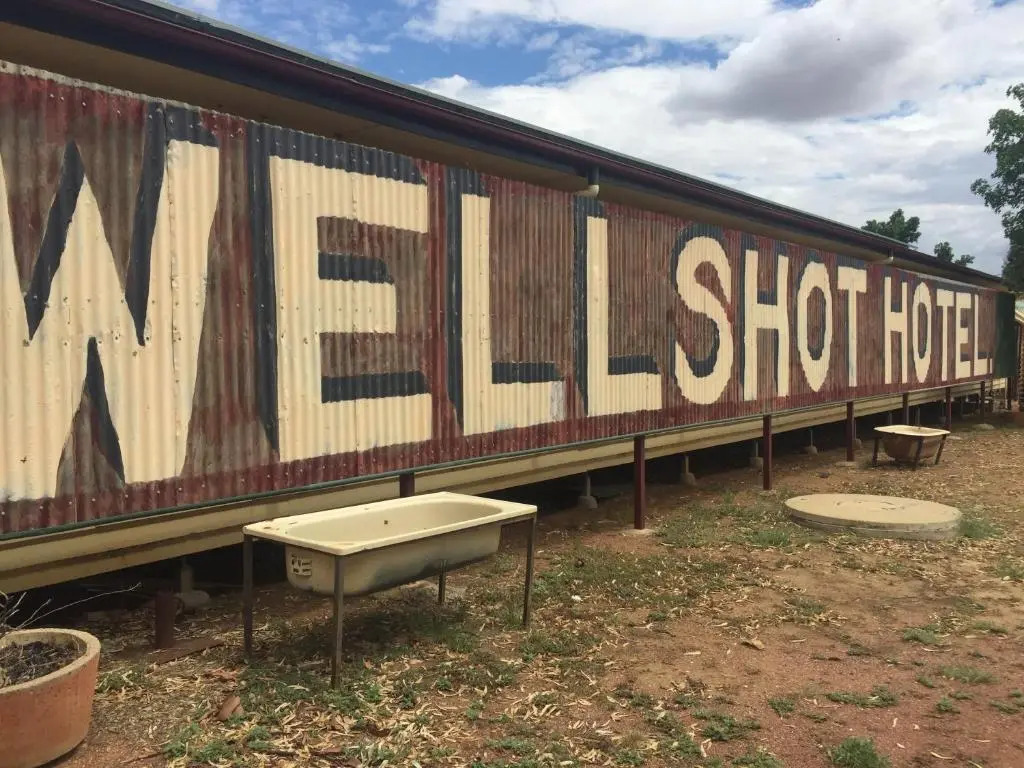 Wellshot Hotel