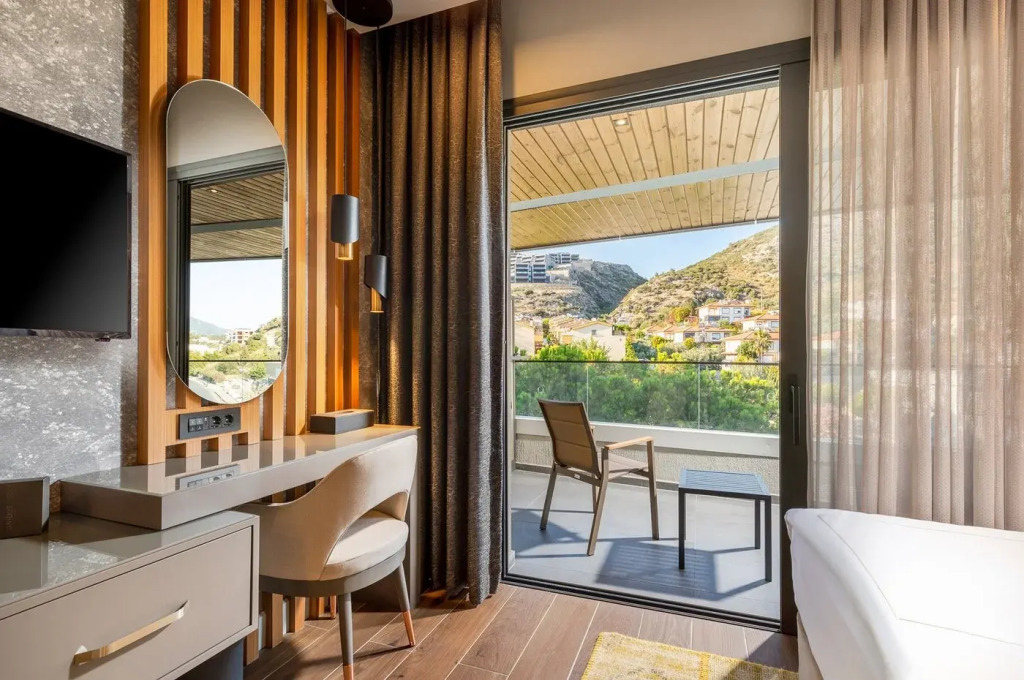 Unique Life Style Hotel