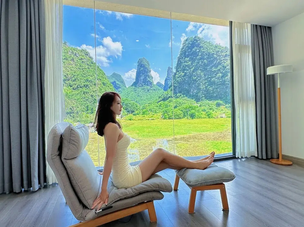 Yangshuo 1Q84 Tree Hotel