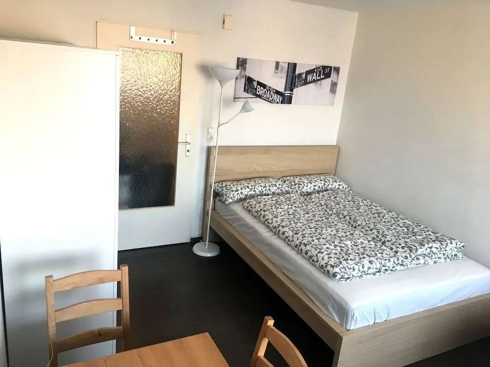 Business Apartment