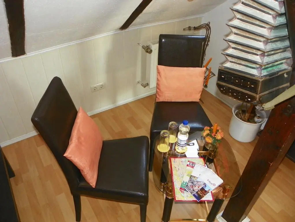 Privatzimmer "Sinfonie"