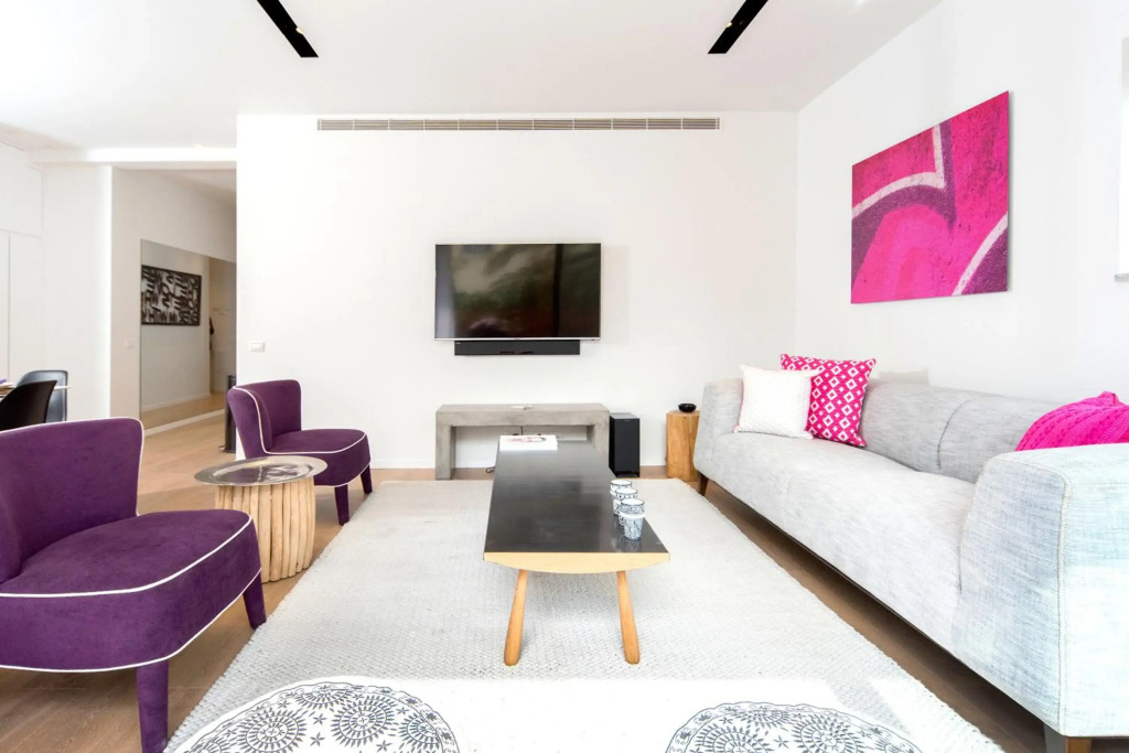 3 Bedroom Frishman Beach