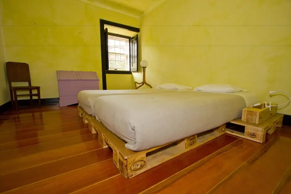 Almaa Sintra Hostel