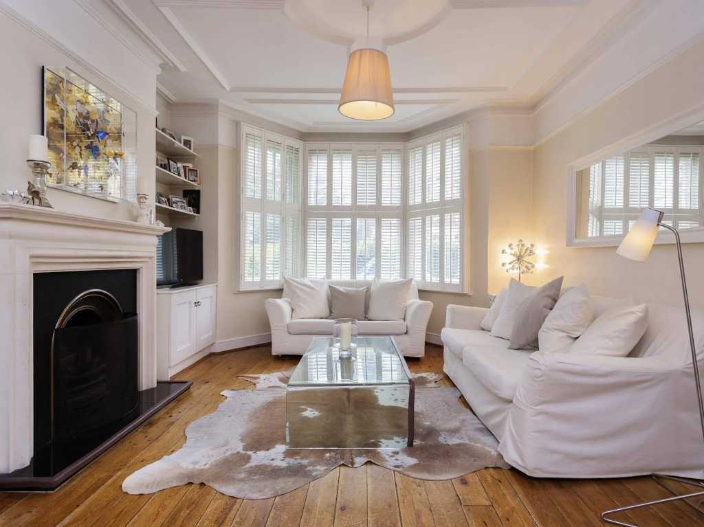 Veeve  5 Bed Home On Ruskin Avenue Kew