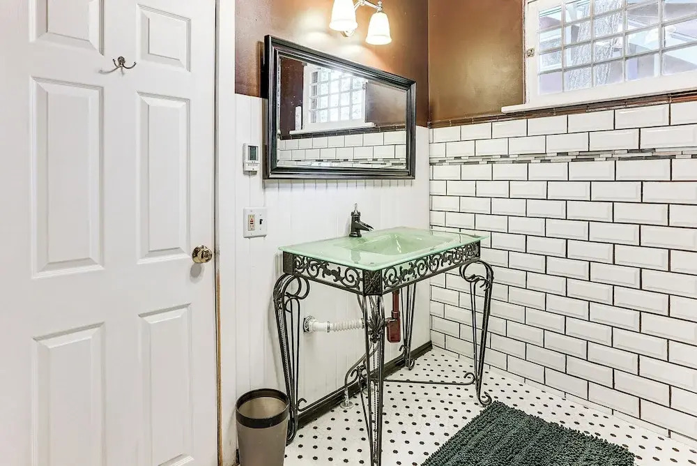 2 Mi to Downtown Spokane: Nurse-ready Rental