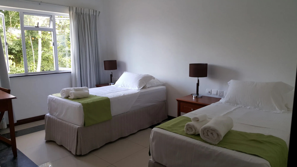 Bambous River Lodge