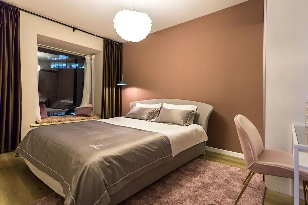 Wonderoom Design Apartment on the Bund