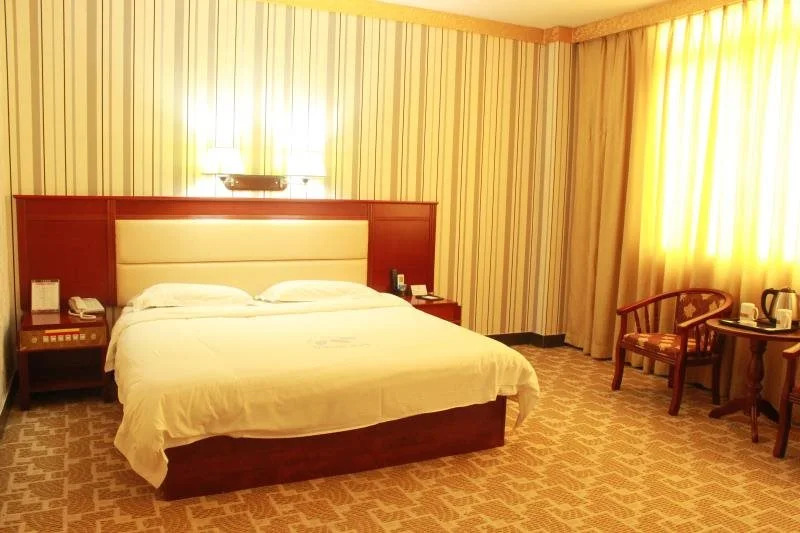 Super 8 by Wyndham Guangzhou BY Airport Renhe Subway Station