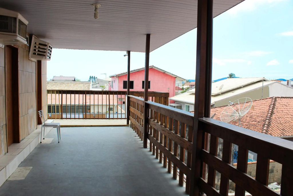 Disponivel Virada - Estúdios e suítes com piscina, ar, wifi e estacionamento - BRUNO KLEMTZ - Casa Olinda