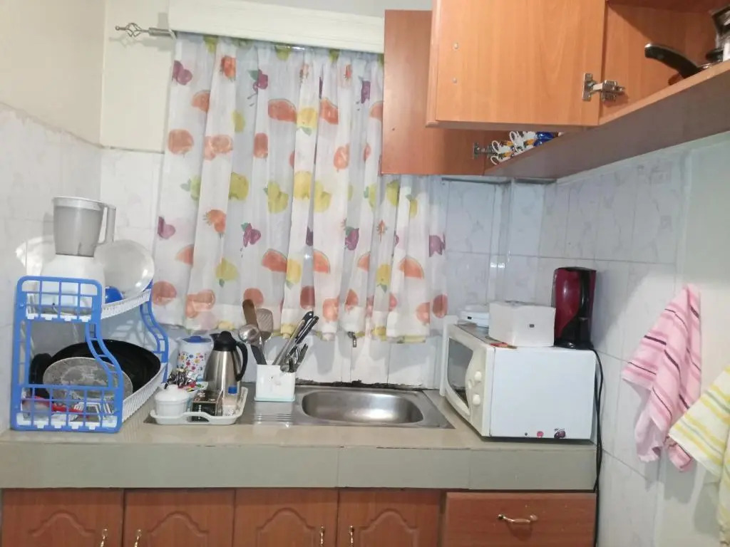 Superstaycation !! A fully furnished one bedroom house at TRM Drive