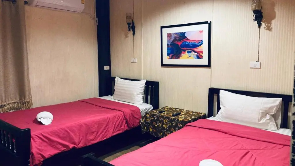 Noom Guesthouse