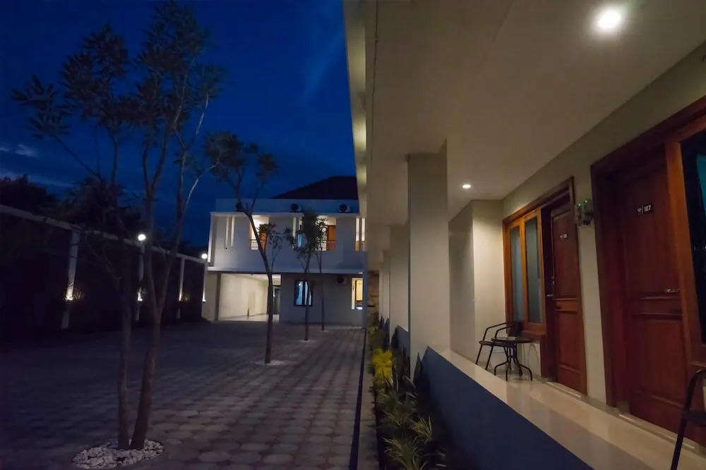 W House