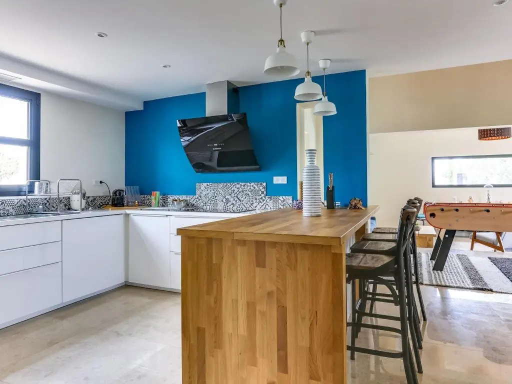 Maison Arles, 6 pièces, 8 personnes - FR-1-599-6