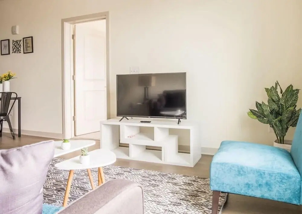 Stunning Nulu 1BR Cozysuites 06