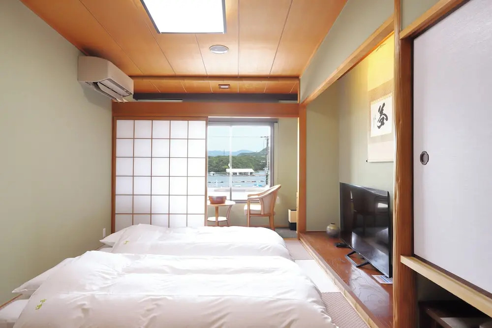 Kaigaku Onsen Resort Shirahama