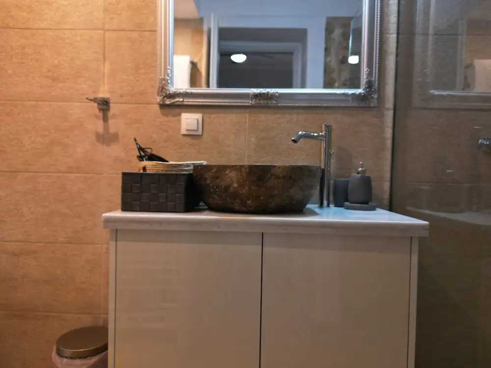 Gems Suites