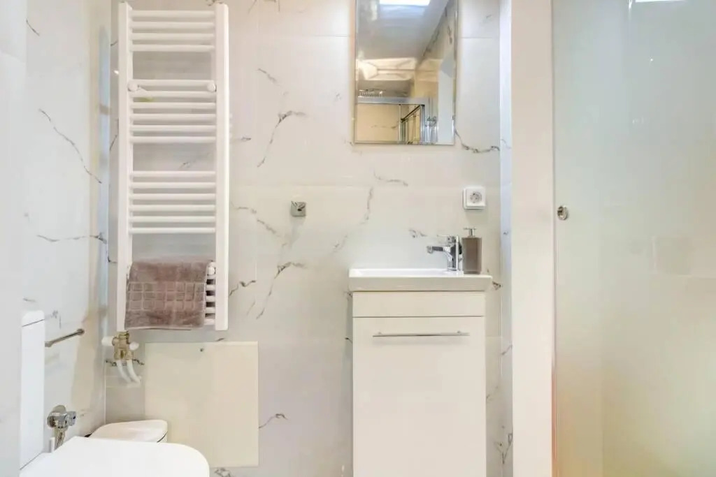 Koukaki lux 2BD 1master ap next to Acropolis