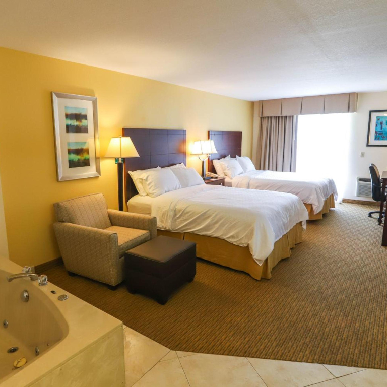 Holiday Inn Express St. Ignace-Lake Front by IHG