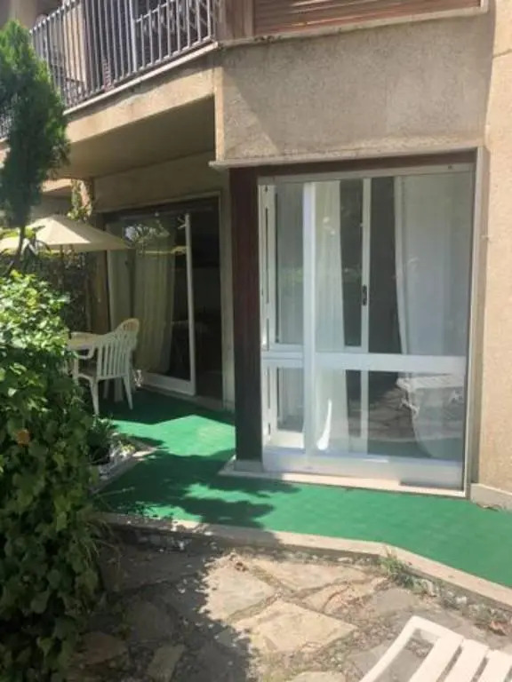 Guisci Beach House