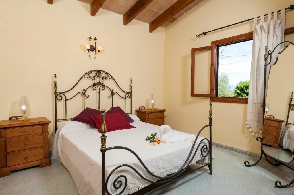 VILA - Villa with sea views in SANTA MARGALIDA. Free WiFi