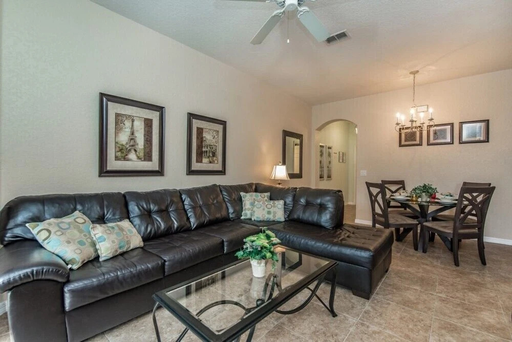 2714ca 4 Bedroom Townhouse
