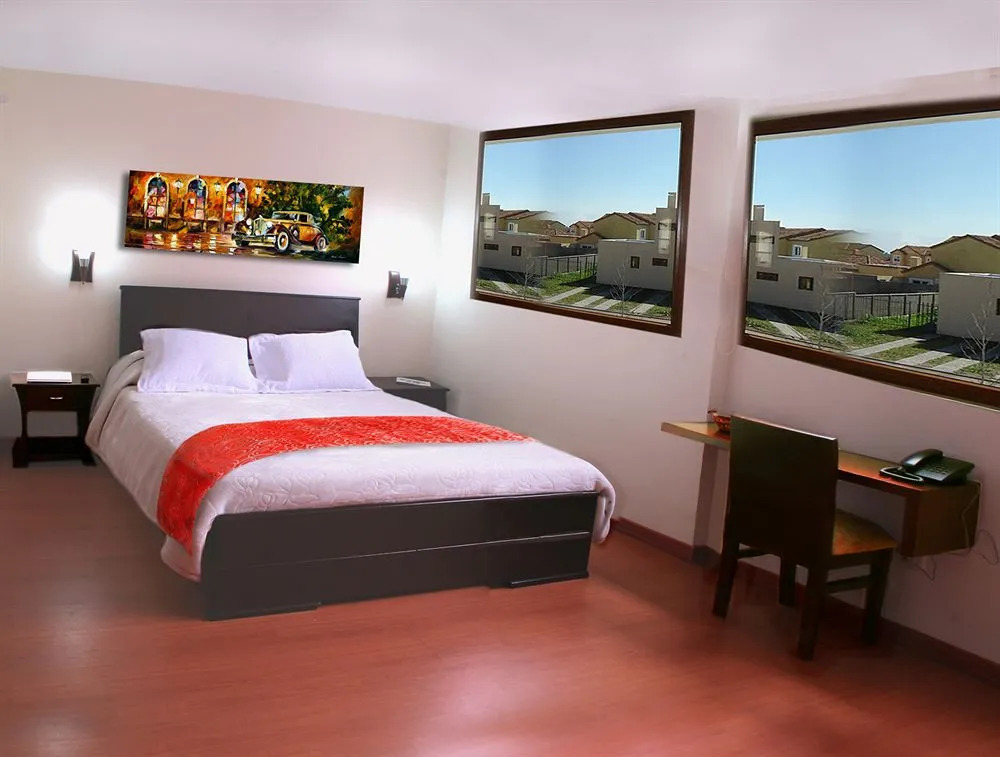 Hotel Galería Real