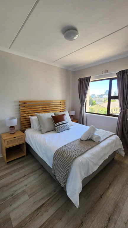 Sunny 2 bedroom apartment in Blouberg Beachfront