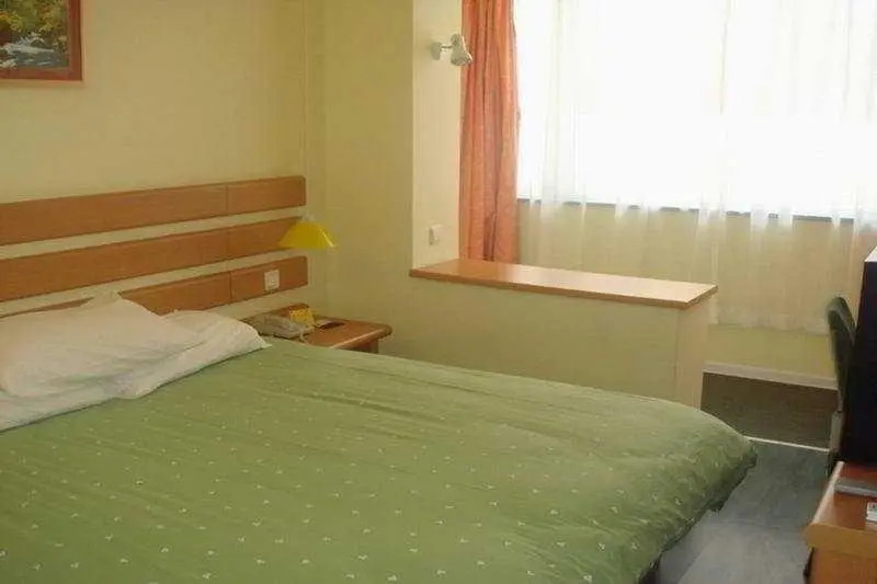 Home Inn Tonghui Road