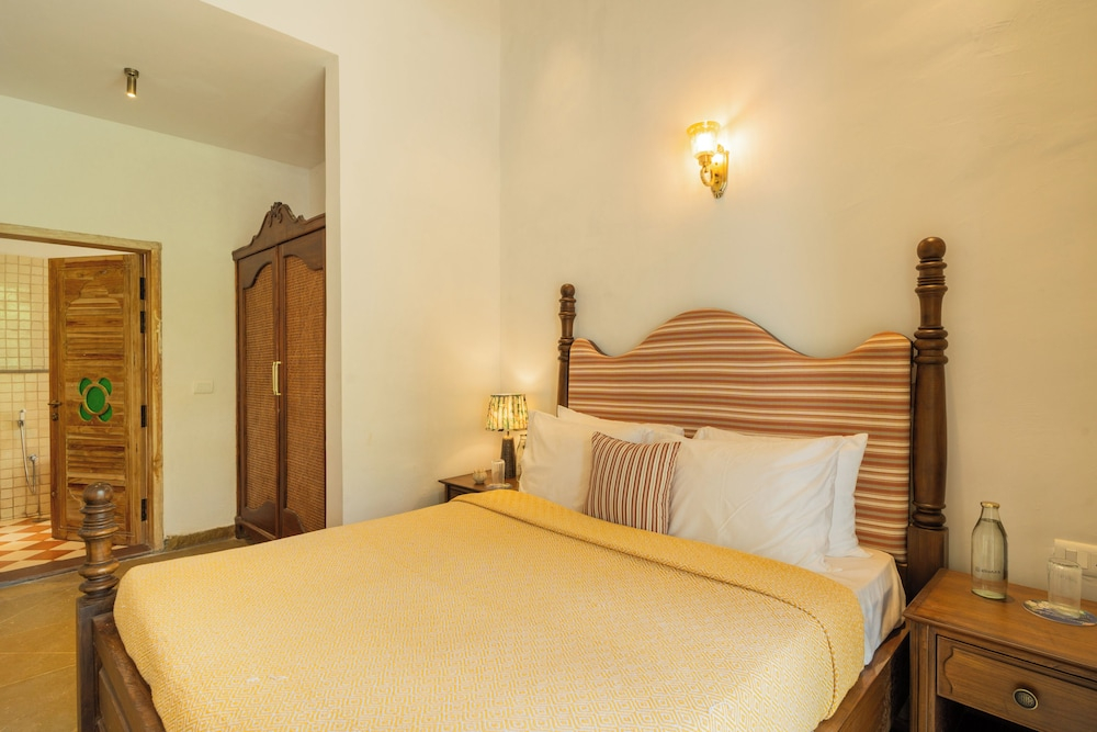 Elivaas Amayah Neer Serene 3BHK Villa