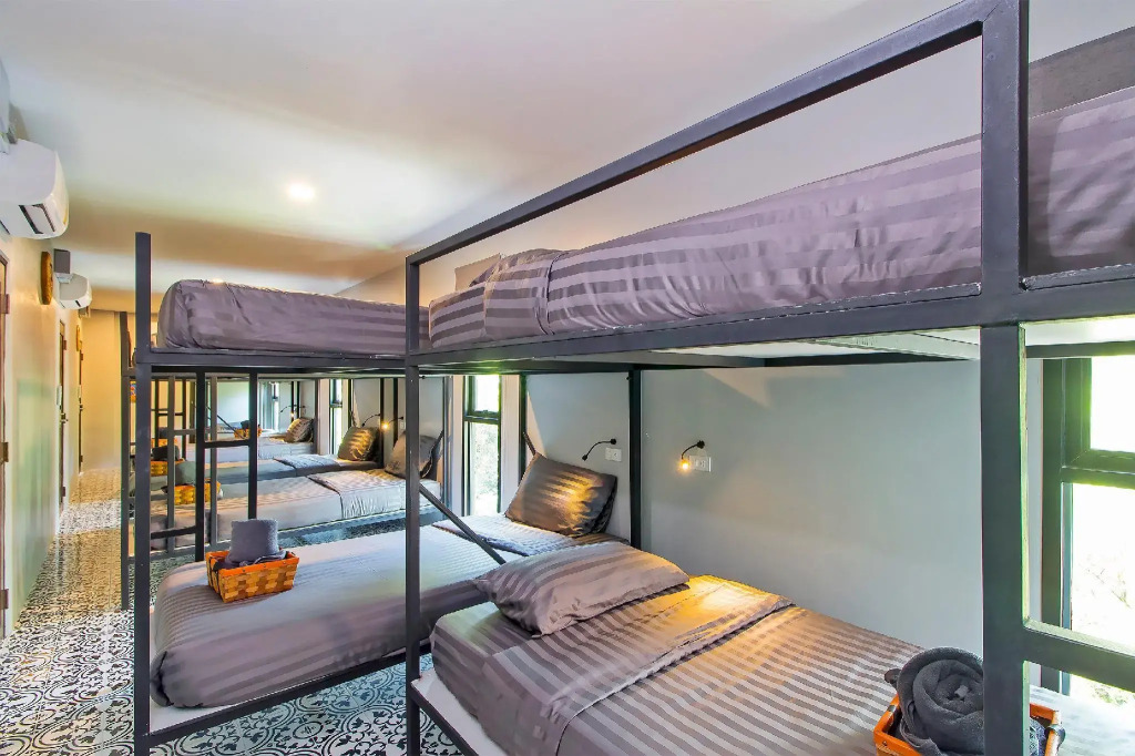 JN9 POSHTEL
