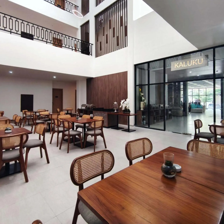 Khas Palu Hotel