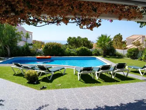 Villa in Albufeira with Pool & Ocean Views