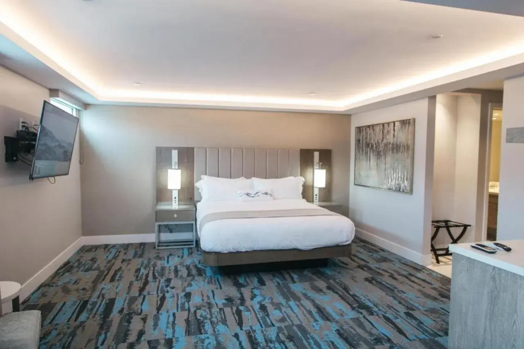 H2O Hermosa Beach Hotel