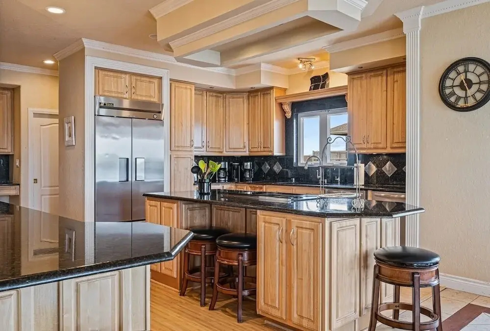 Crystal Beach Villa 5 Bedroom Home