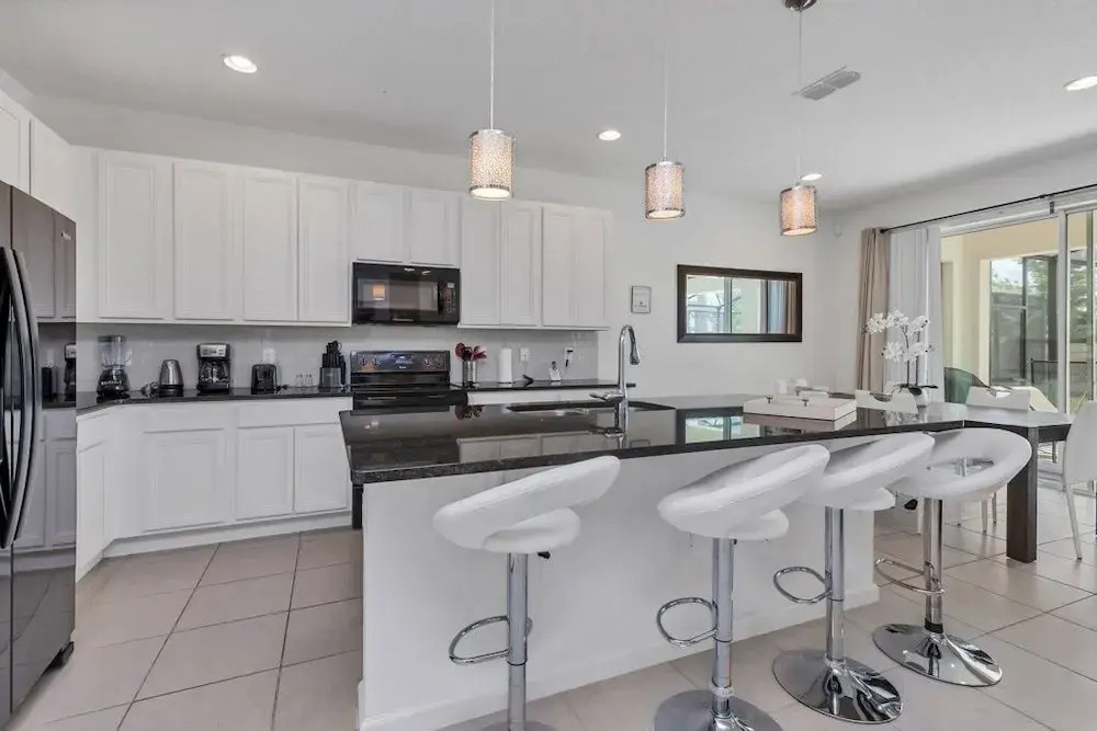 6 Bedroom Pool Home In New Resort! 6 Villa by Redawning