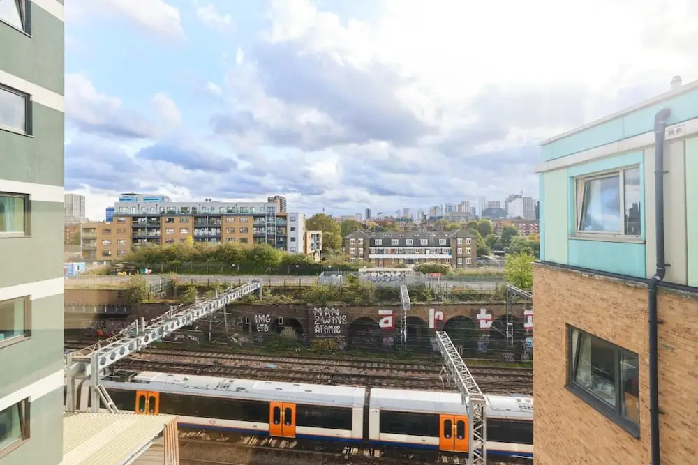 The Weavers Field Place - Classy 3bdr Flat With Terrace