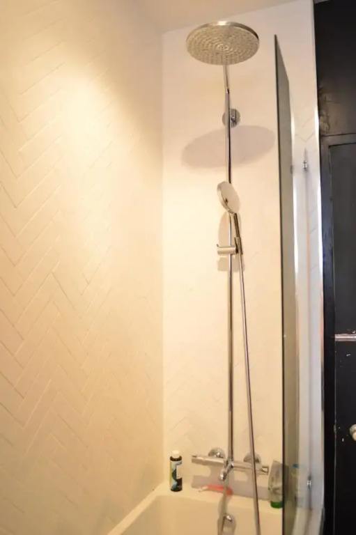 Charming 2 Bedroom Apartment in Bethnal Green