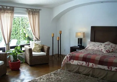 Casa Poezia Boutique
