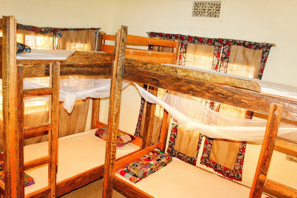Mountain bikes house and Eco bungalow - Hostel