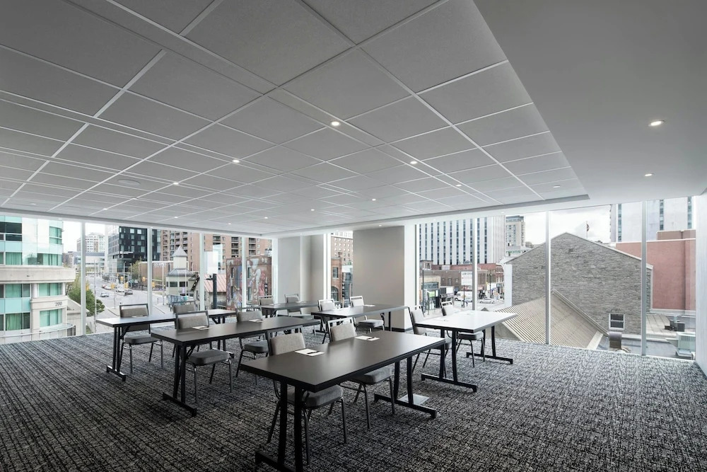 AC Hotel Ottawa Downtown